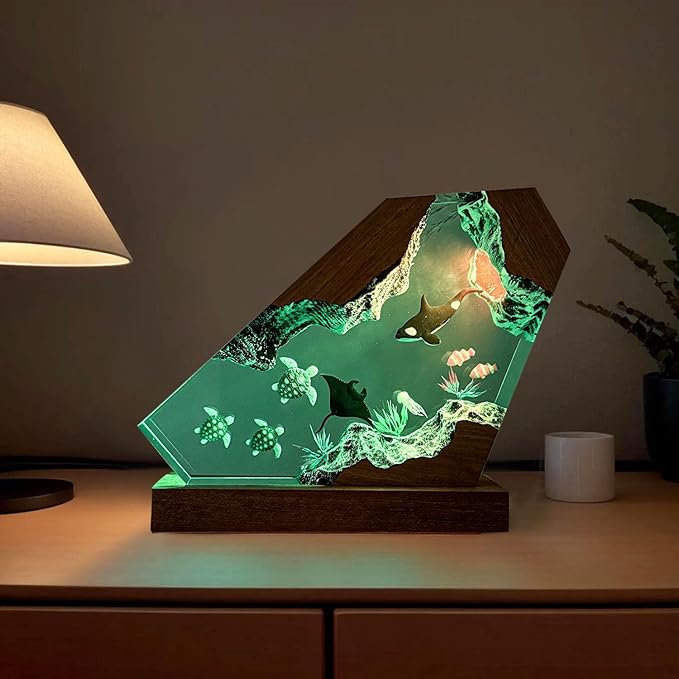Epoxy Orca Ocean Resin Lamp, Handmade Resin Night Light with USB Port, Multi-Color LED Light, Ideal Home Bedroom Decor, Marine Biology Gifts for Birthday, Unique Orca Gifts for Men and Women (6"x4")