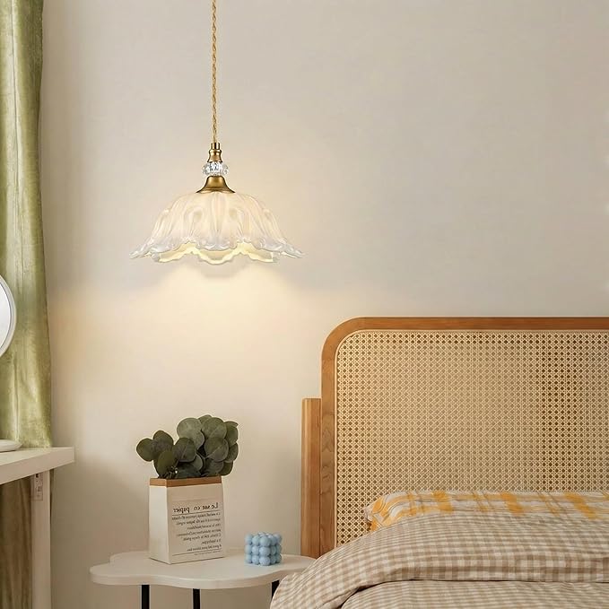 1 Piece Vintage Chandelier Light Fixtures with White Glass Shade, Matte Antique Brass Finish Pendant Light Kitchen Island, Adjustable Hanging Light for Dining Room, Hallway, Living Room, Bedroom