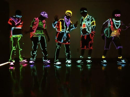 Searik LED Neon Light 16.4ft/5m Portable EL Wire Glowing Rope Lights LED Strips with Battery Controller for Halloween Decorations Party Favor Festival DIY Car Clothes Decor (Green)