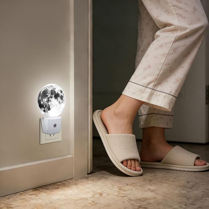 Moon Planet Night Light Plug-in Sleep Lamp Led Dusk to Dawn Night Light for Bedroom