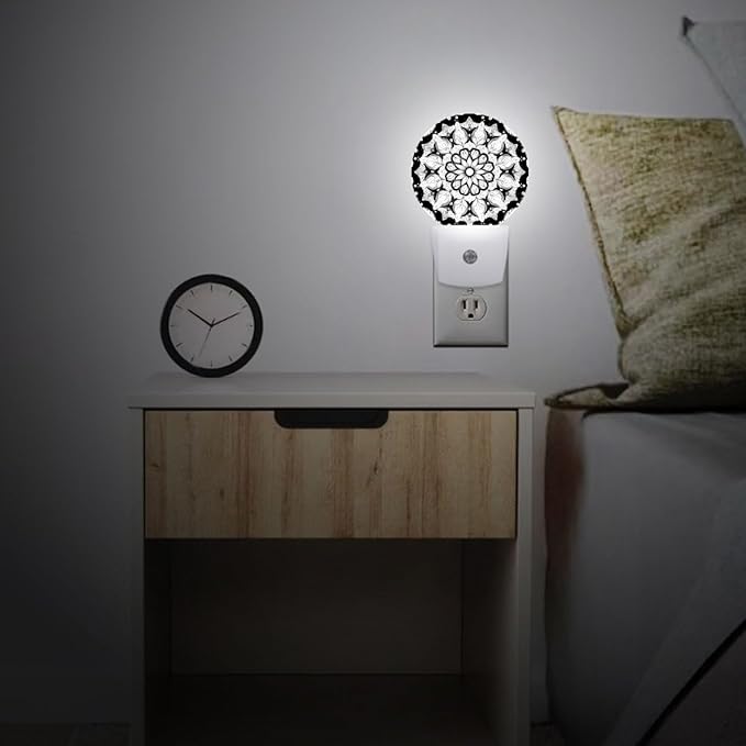 Black White Mandala Night Light Plug-in Sleep Lamp Led Dusk to Dawn Night Light for Bedroom