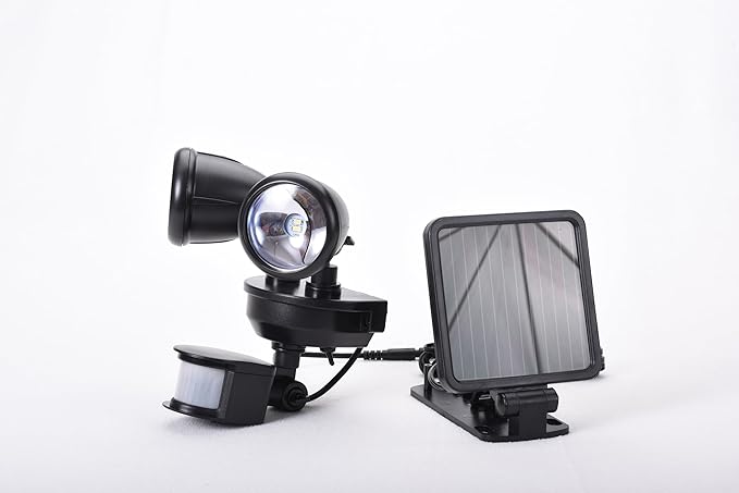 Maxsa 44215 Solar Motion Activated Dual Head Light in Black 8.50x8.00x7.50