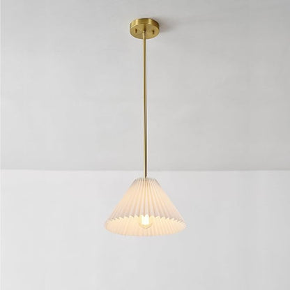 GLOBE Electric x Novogratz 67000103 1-Light Pendant Light Fixture, Matte Brass, Off-White Pleated Fabric Shade, Adjustable Hanging Height, Ceiling Lighting for Kitchen Island, Hallway, or Dining Room
