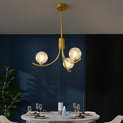 3-Head Gold Modern Chandelier with 3 Clear Glass Globe Bulbs, Globe Chandelier, Elegant Lamps with Gold Accents, Ceiling Light for Living Room Kitchen Island Bedroom Entryway