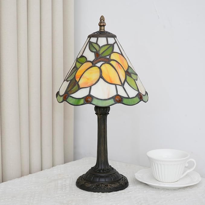 Tiffany Style 8 Inch Apricot Stained Glass Table Lamp,Handmade Accent Lamp with Resin Base Retro Night Light for Bedroom, Office Living Room,Restaurant Farmhouse Decor Ambient Lighting