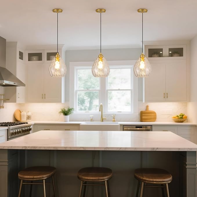 Glass Pendant Lights Kitchen Island 2 Pack,Modern Pendant Lights with Clear Hammered Glass Shade,Gold Adjustable Hanging Pendant Light fixtures for Kitchen Island Dining Room Bedroom(2 Pack)
