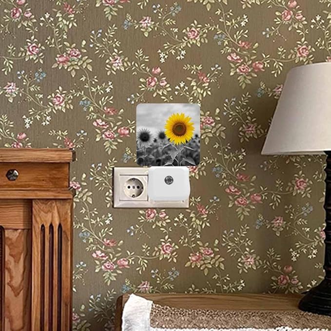 Sunflower Night Light Flowering Plant Leaves LED Night Lights Plug into Wall for Stairway Hallway Bedroom 0.5W Nightlight