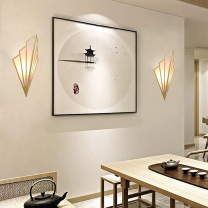 Modern Wall Light Simple Creative Wall Sconces Bedroom Aisle Living Room Wall Lamp Holder E12 Socket Art Deco Lighting Fixture (Bulb Not Included) (Gold) [Energy Class A++] (Golden)