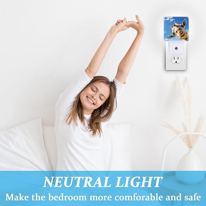 Cute Giraffe Night Light, Plug-into Wall Blue Sky Nightlight Lamp with Dusk to Dawn Sensor, Led Lamp 0.5W Energy Efficient for Boys Girls Adults Home Decor