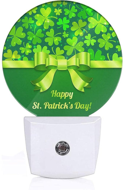 EKOBLA Shamrock Plug-in Night Light, Four-Leaf Clover LED Nightlight with Auto Sensor for St. Patrick's Day