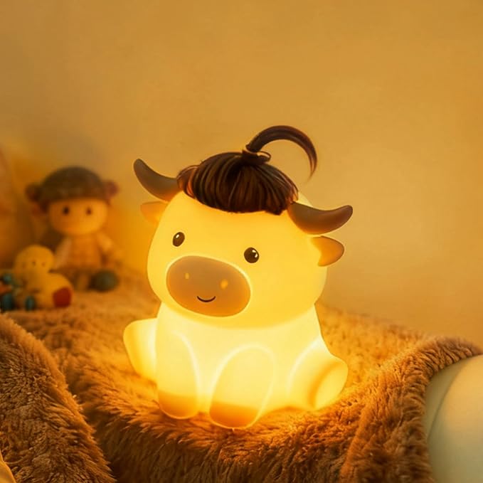 QANYI Highland Cow Night Light, Rechargeable and Dimmable Farm Animal Highland Cattle Lamp with Soft Touch,Valentines Highland Cow Decor Party Favors Cute Gifts for Adults Kids Boys Girls Women Men