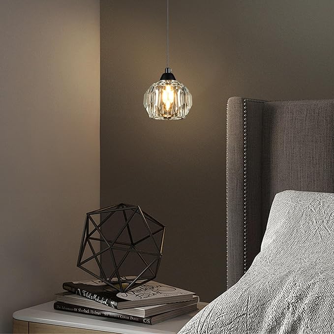 Weesalife Crystal Chandeliers for Dining Room Lights Fixture Over Table, 1-Light Black Modern Pendant Light Fixture，Crystal Pendant Lighting for Kitchen Island Bathroom Bar