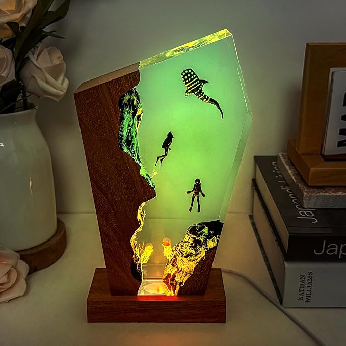 Whale Shark Ocean Resin Lamp, Handmade Resin Night Light with USB Port, Multi-Color LED Light, Ideal Home Bedroom Decor, Whale Shark Gifts for Birthday Holiday, Unique Scuba Diving Gifts (8"x5")