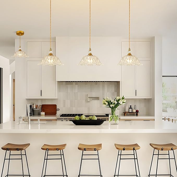 1 Piece Vintage Chandelier Light Fixtures with Crystal Glass Shade,Matte Brass Finish Pendant Light for Kitchen Island, Hanging Light Fixture for Dining Room, Hallway, Living Room, Bedroom