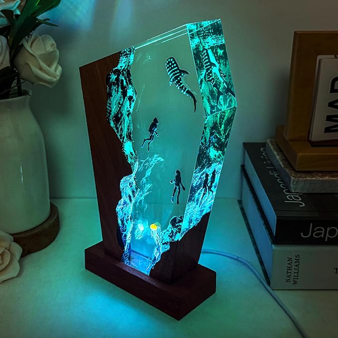 Whale Shark Ocean Resin Lamp, Handmade Resin Night Light with USB Port, Multi-Color LED Light, Ideal Home Bedroom Decor, Whale Shark Gifts for Birthday Holiday, Unique Scuba Diving Gifts (8"x5")