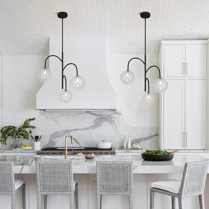 3-Light Clear Glass Globe Chandelier Farmhouse Black Pendant Lights Kitchen Island Light Modern Dining Room Chandelier Mid Century Sputnik Ceiling Light Fixture