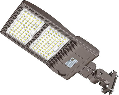LED Parking Lot Light 320W UL Listed 44800LM LED Shoebox Parking Lot Lights with Arm Mount 100-277V Commercial Area Lighting 5000K IP65 Waterproof