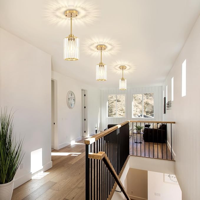 Modern Crystal Pendant Lights Kitchen Island, Brushed Brass Pendant Lighting Over Island Kitchen Hanging Light Fixtures Adjustable Mini Pendant Light for Dining Room Bathroom Entryway Hallway Foyer