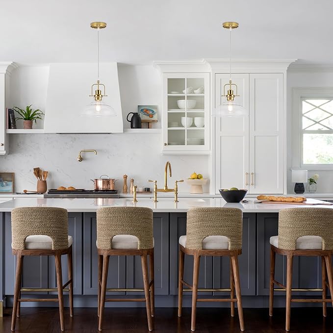WILON Brass Gold Pendant Light Fixture, Modern Kitchen Pendant Lighting Over Island, Industrial Glass Pendant Light Over The Sink, Vintage Light for Dining Room Over Table Entry Foyer Bar