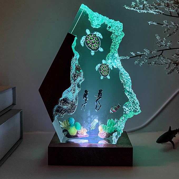 Couple Divers and Sea Turtles Ocean Resin Lamp, Handmade Resin Night Light for Home Bedroom Decor, Multi-Color LED Light, Couples Gifts for Him and Her, Unique Gifts for Wife and Husband (12"x8")