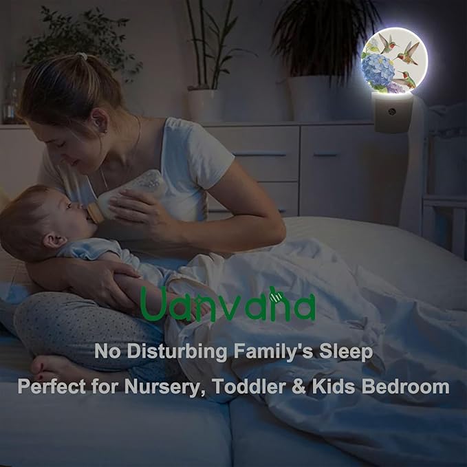 Bird LED Lighting Green Hummingbird on Branch Night Lights Plug into Wall with Dusk to Dawn Sensor for Bedroom Bathroom Living Room, 0.5W Sleep Friendly
