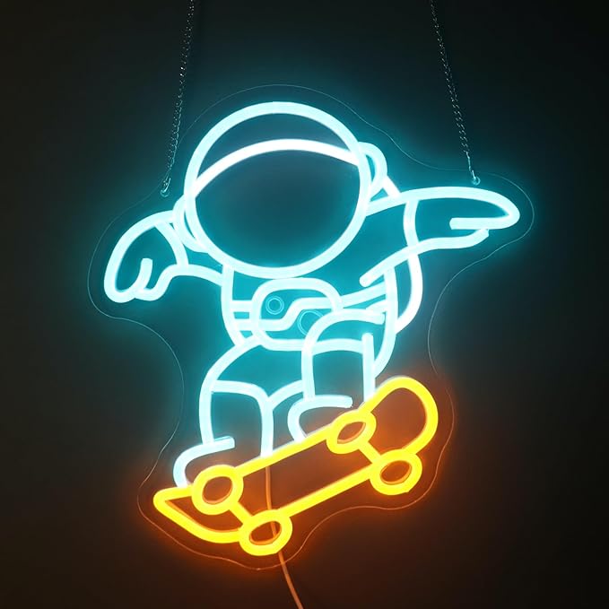 "Astronaut Skateboarding" Space Adventure Light - Cool & Gravity-Defying LED Wall Art for Game Room, Dorm, Bedroom Decor, Dimmable USB, Awesome Gift for Sci-Fi Fans & Adventurers