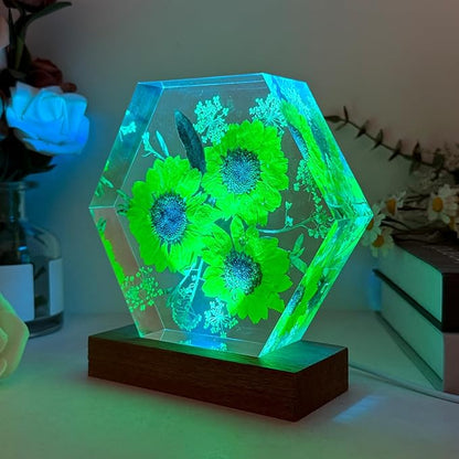 Sunflower Resin Lamp, Handmade Resin Night Light with USB Port, Multi-Color LED Light, Unique Sunflower Gifts for Women & Men, Ideal Home Bedroom Decor, Birthday Sunshine Gifts for Him & Her (6"x6")