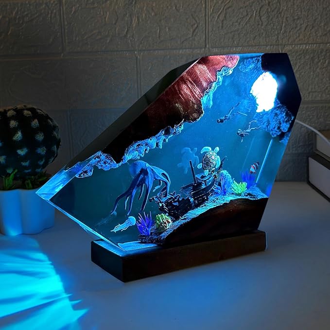 Epoxy Octopus Ocean Resin Lamp, Handmade Resin Night Light with USB Port, Multi-Color LED Light, Ideal Home Bedroom Decor, Scuba Diver Gift for Birthday Holiday, Unique Octopus Gifts for Him (10"x6")