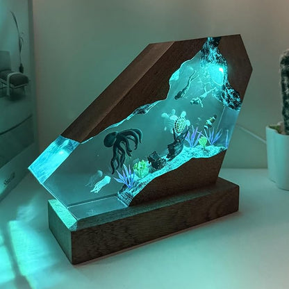 Epoxy Octopus Ocean Resin Lamp, Handmade Resin Night Light with USB Port, Multi-Color LED Light, Ideal Home Bedroom Decor, Scuba Diver Gift for Birthday Holiday, Unique Octopus Gifts for Him (10"x6")
