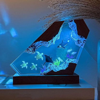 Epoxy Orca Ocean Resin Lamp, Handmade Resin Night Light with USB Port, Multi-Color LED Light, Ideal Home Bedroom Decor, Marine Biology Gifts for Birthday, Unique Orca Gifts for Men and Women (6"x4")