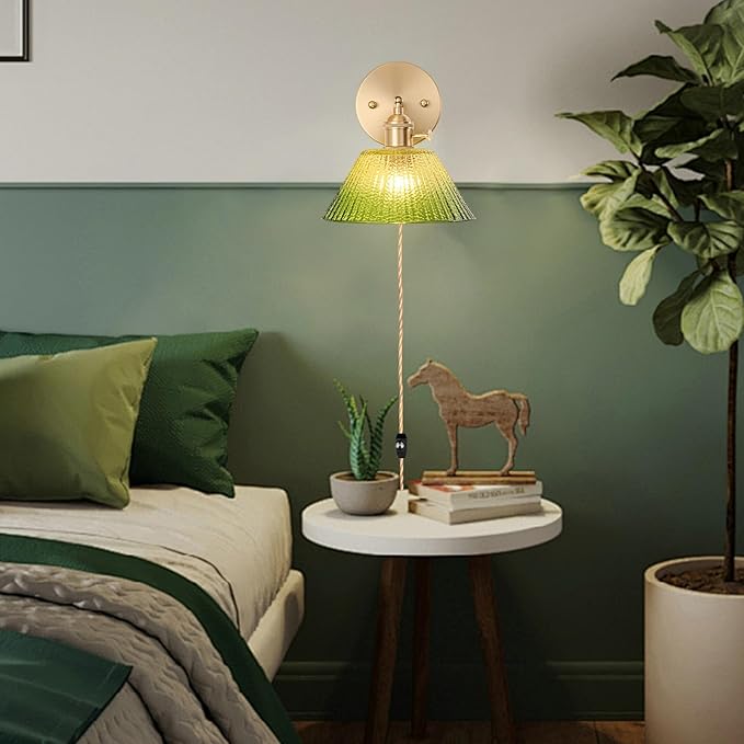 Plug in Wall Sconce, Vintage Sconce Light with Gradient Green Glass Lampshade, Bedside Wall Sconce with Switch and Plug in Wall Lamp Cord, Gold Wall Light for Bedroom