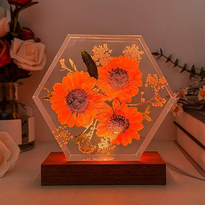 Sunflower Resin Lamp, Handmade Resin Night Light with USB Port, Multi-Color LED Light, Unique Sunflower Gifts for Women & Men, Ideal Home Bedroom Decor, Birthday Sunshine Gifts for Him & Her (6"x6")