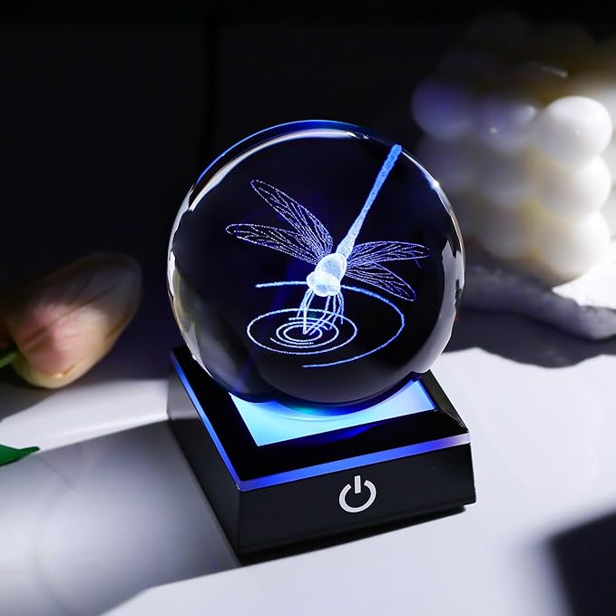Arikyrist 3D Dragonfly Crystal Ball Figurine with LED Base, Dragonfly Gifts for Men Women on Christmas Birthday, Glass Statue Glass Animals Insect Sphere Decorative Ball for Home Decor (80mm)