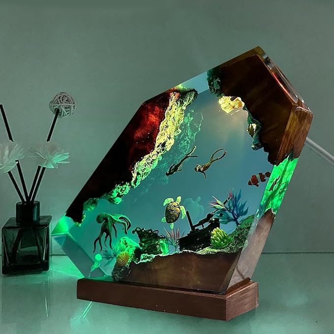 Epoxy Octopus Ocean Resin Lamp, Handmade Resin Night Light with USB Port, Multi-Color LED Light, Ideal Home Bedroom Decor, Scuba Diver Gift for Birthday Holiday, Unique Octopus Gifts for Him (6"x4")