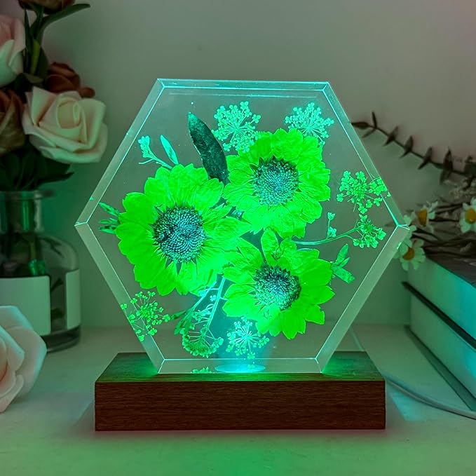 Sunflower Resin Lamp, Handmade Resin Night Light with USB Port, Multi-Color LED Light, Unique Sunflower Gifts for Women & Men, Ideal Home Bedroom Decor, Birthday Sunshine Gifts for Him & Her (6"x6")