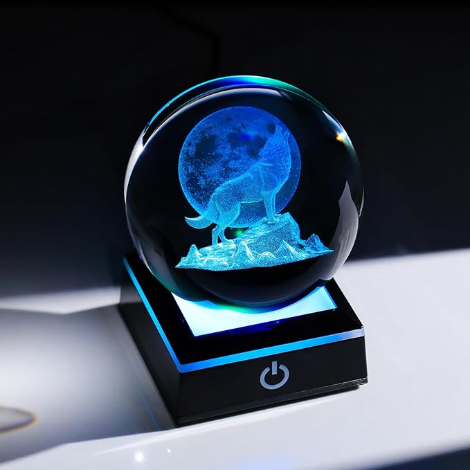 Arikyrist 3D Moon Wolf Crystal Ball Figurine with Colorful LED Base, Laser Wolf Gifts for Women Men Wolves Lovers, Wolf Statue Glass Animal Decorative Ball for Christmas Birthday Home Decor (80mm)