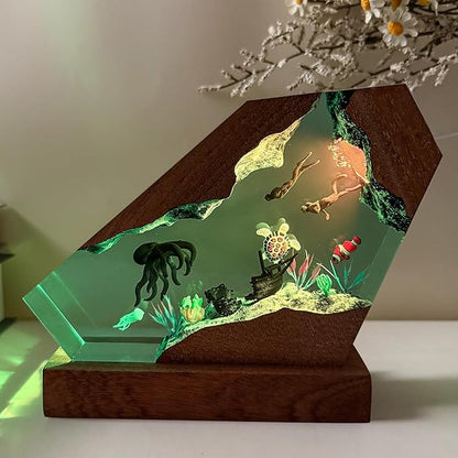Epoxy Octopus Ocean Resin Lamp, Handmade Resin Night Light with USB Port, Multi-Color LED Light, Ideal Home Bedroom Decor, Scuba Diver Gift for Birthday Holiday, Unique Octopus Gifts for Him (10"x6")