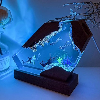 Epoxy Shark Ocean Resin Lamp, Handmade Resin Night Light with USB Port, Multi-Color LED Light, Ideal Home Bedroom Decor, Scuba Diver Gift for Birthday Holiday, Unique Shark Gifts for Him Her (8"x5")