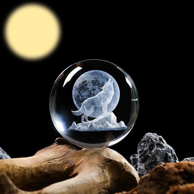 Arikyrist Crystal 3D Wolf 3.15in Ball Figurine Gifts for Men, Collectible Glass Animal Art Sphere for Room with LED Light Base Keepsakes for Wolves Lovers Home Decor Paperweight