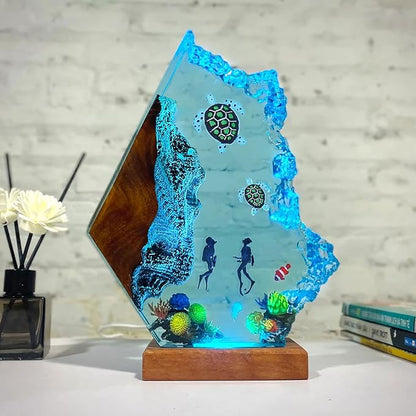 Couple Divers and Sea Turtles Ocean Resin Lamp, Handmade Resin Night Light for Home Bedroom Decor, Multi-Color LED Light, Couples Gifts for Him and Her, Unique Gifts for Wife and Husband (9"x6")