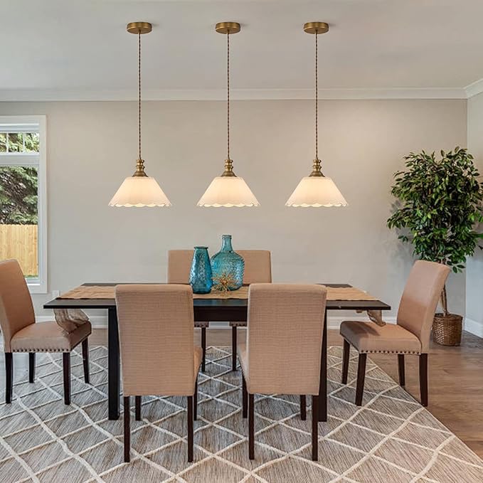This Kitchen Island Pendant Light Features a Solid Brass Body paired with a high-Transparency Glass Shade
