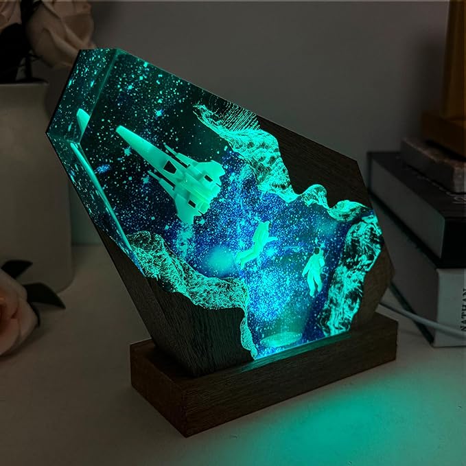Epoxy Space Resin Lamp, Handmade Astronaut Lamp with USB Port, Multi-Color LED Light, Ideal Home Bedroom Decor, Space Gifts for Men and Women, Unique Astronomy Gifts for Galaxy Enthusiast (6"x4")