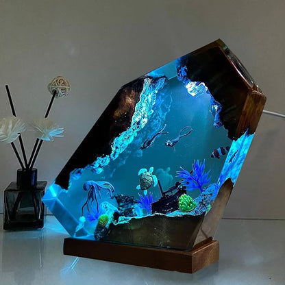 Epoxy Octopus Ocean Resin Lamp, Handmade Resin Night Light with USB Port, Multi-Color LED Light, Ideal Home Bedroom Decor, Scuba Diver Gift for Birthday Holiday, Unique Octopus Gifts for Him (10"x6")