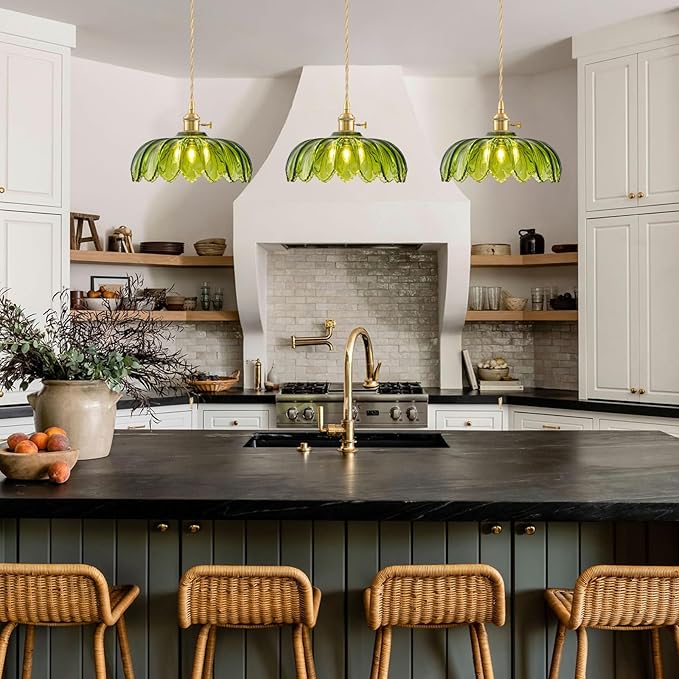 2 Pack Glass Pendant Lights Kitchen Island, Vintage Brass Pendant Light Fixtures, Adjustable Green Kitchen Pendant Lighting Over Island for Bedroom Living Room Hallway Dining Room