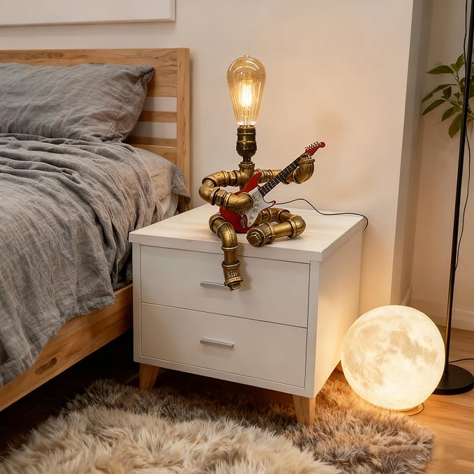 Cool Lamps - Cool Industrial Guitar Lamp, Vintage Table Lamp, Ideal Music Gift for Men & Guitar Lovers