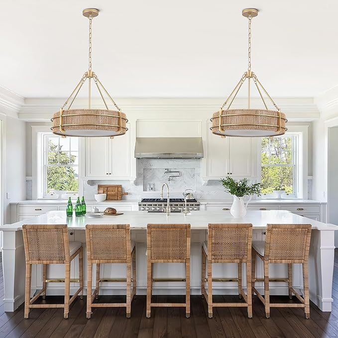 21.5'' Boho Rattan Chandelier Light Fixture, 5-Light Hand Woven Rattan Chandeliers with Fabric Shade, Rustic Gold Pendant Light for Kitchen, Bedroom, Dining Room, Living Room, Foyer