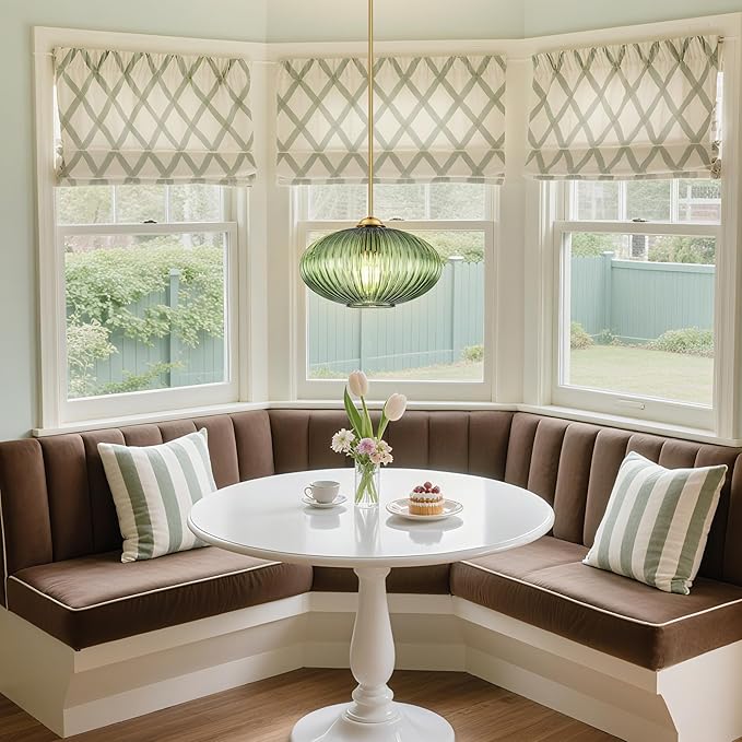 10" Green Glass Modern Pendant Light Kitchen Island 2 Pack Brushed Gold Mid Century Modern Pendant Lighting with Clear Green Glass Hanging Pendant Light for Dining Room（Bulb Incl.）