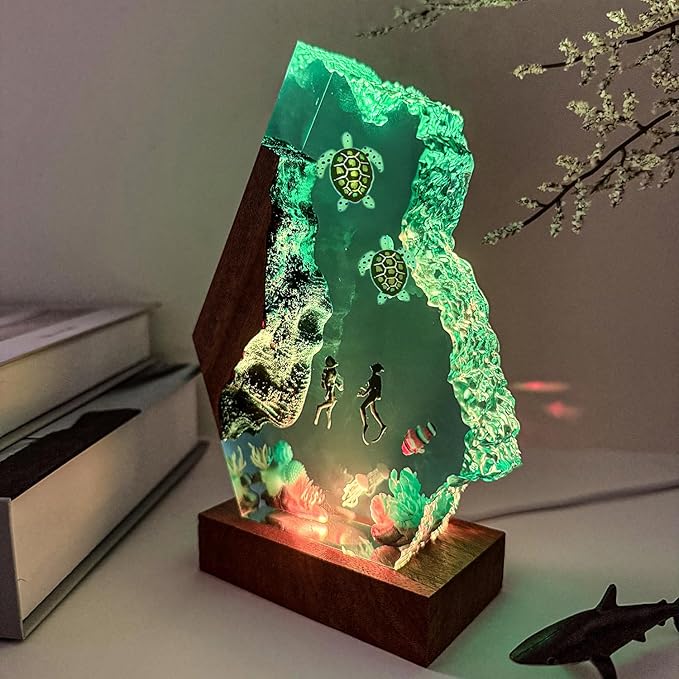 Couple Divers and Sea Turtles Ocean Resin Lamp, Handmade Resin Night Light for Home Bedroom Decor, Multi-Color LED Light, Couples Gifts for Him and Her, Unique Gifts for Wife and Husband (12"x8")