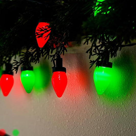 RECESKY C7 Bulbs Christmas String Lights with Remote - 50 LED 26ft Battery String Lights - Fairy Christmas Lighting for Patio Decor Eave Roofline Holiday Festival Christmas Eve Decorations - Red Green