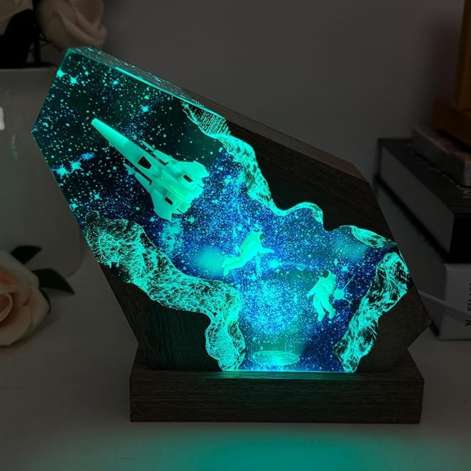 Epoxy Space Resin Lamp, Handmade Astronaut Lamp with USB Port, Multi-Color LED Light, Ideal Home Bedroom Decor, Space Gifts for Men and Women, Unique Astronomy Gifts for Galaxy Enthusiast (6"x4")